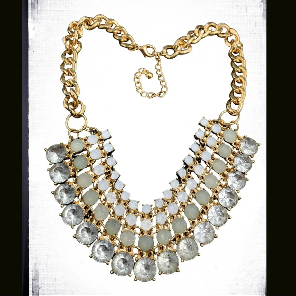 Boho Glam Rhinestone Statement Necklace - Picture 2 of 8